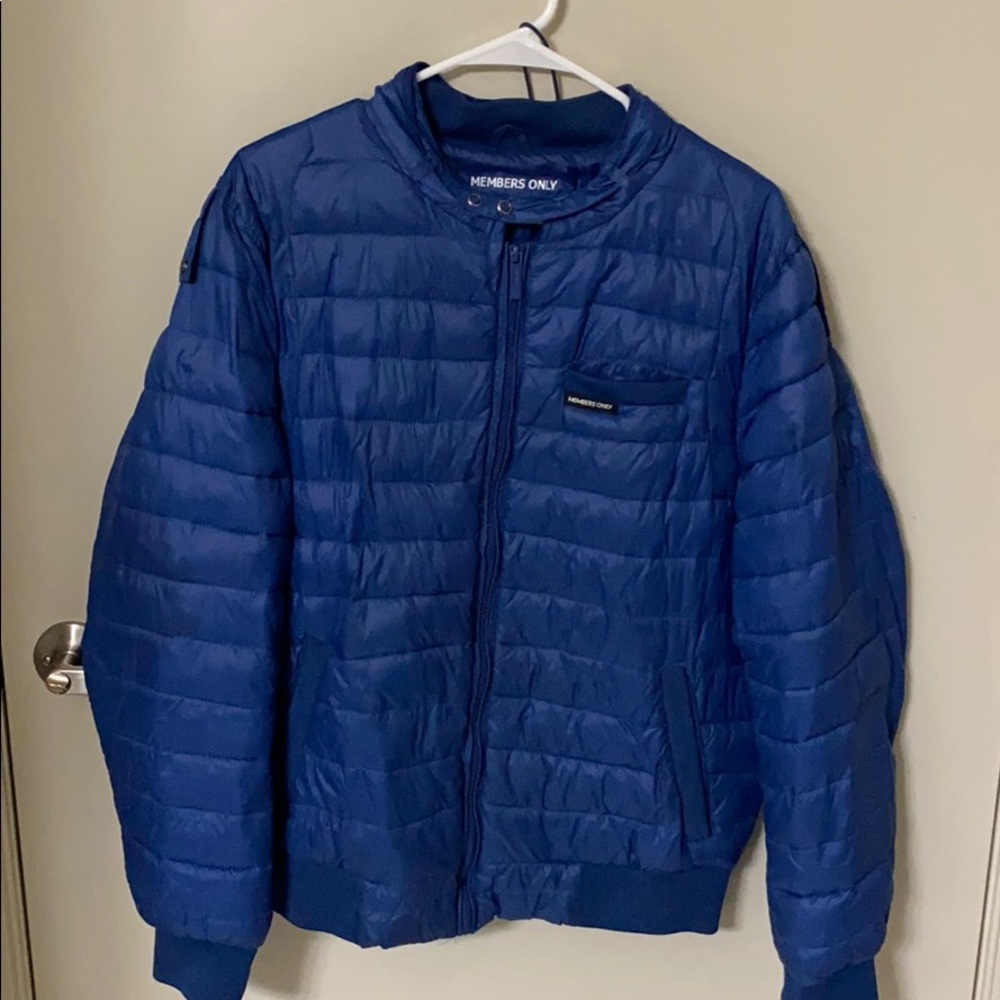 MEMBERS ONLY BUBBLE JACKET SZ M